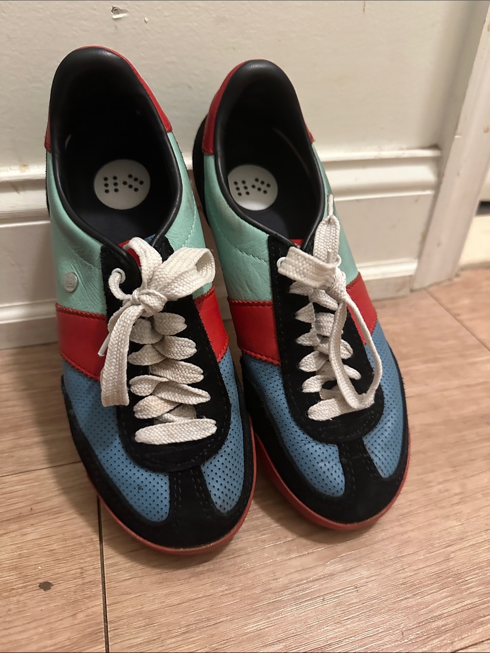 Men's Multicolor Leather Casual Sneakers - Blue/Red/Green